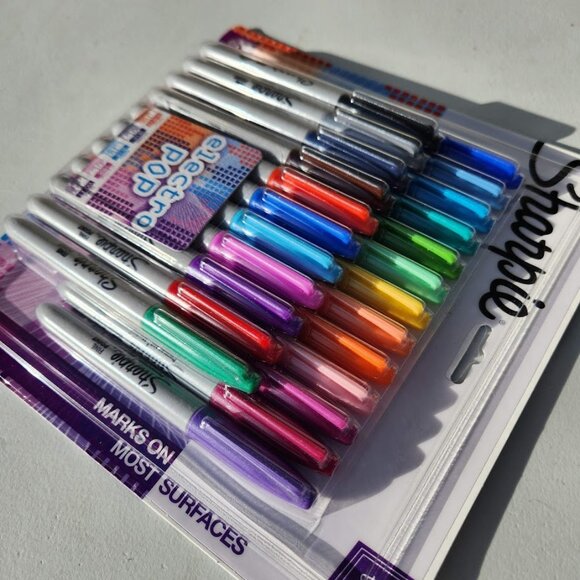 New SHARPIE Electro Pop Permanent Markers Fine Point Assorted Colors 24 Count Li - Picture 6 of 16